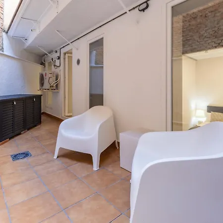 Cuatro Caminos Apartment Madrid Exterior photo